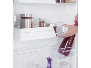 Electrolux Frost Free TF51X - detalhe prateleiras porta refrigerador