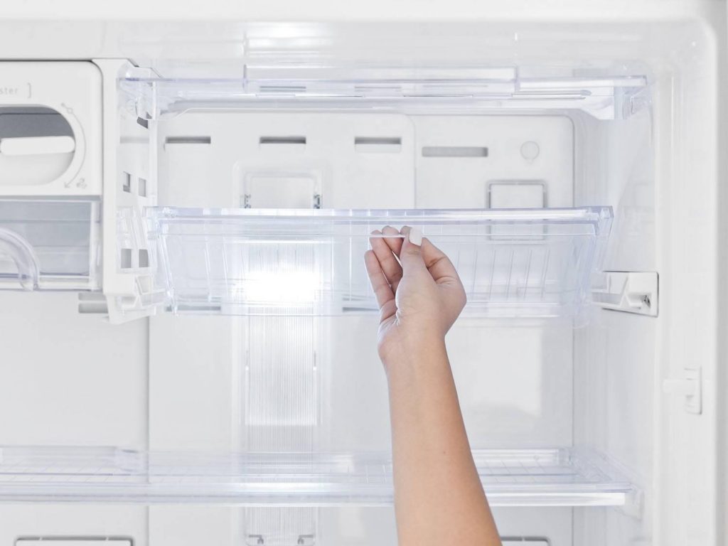 Electrolux DF51X - detalhe prateleira retrátil freezer
